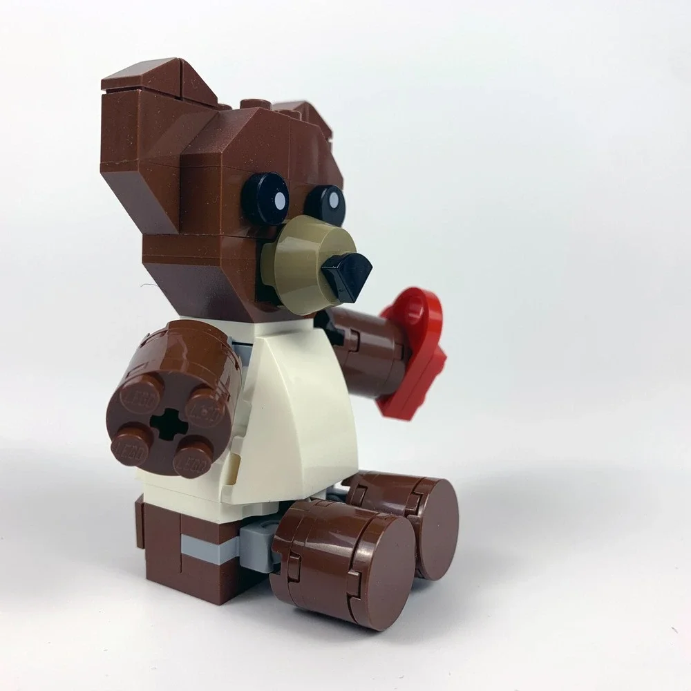 LEGO In Store Adult Valentines Teddy Bear Build 2020 Brown Bear Heart 67‎ pcs.